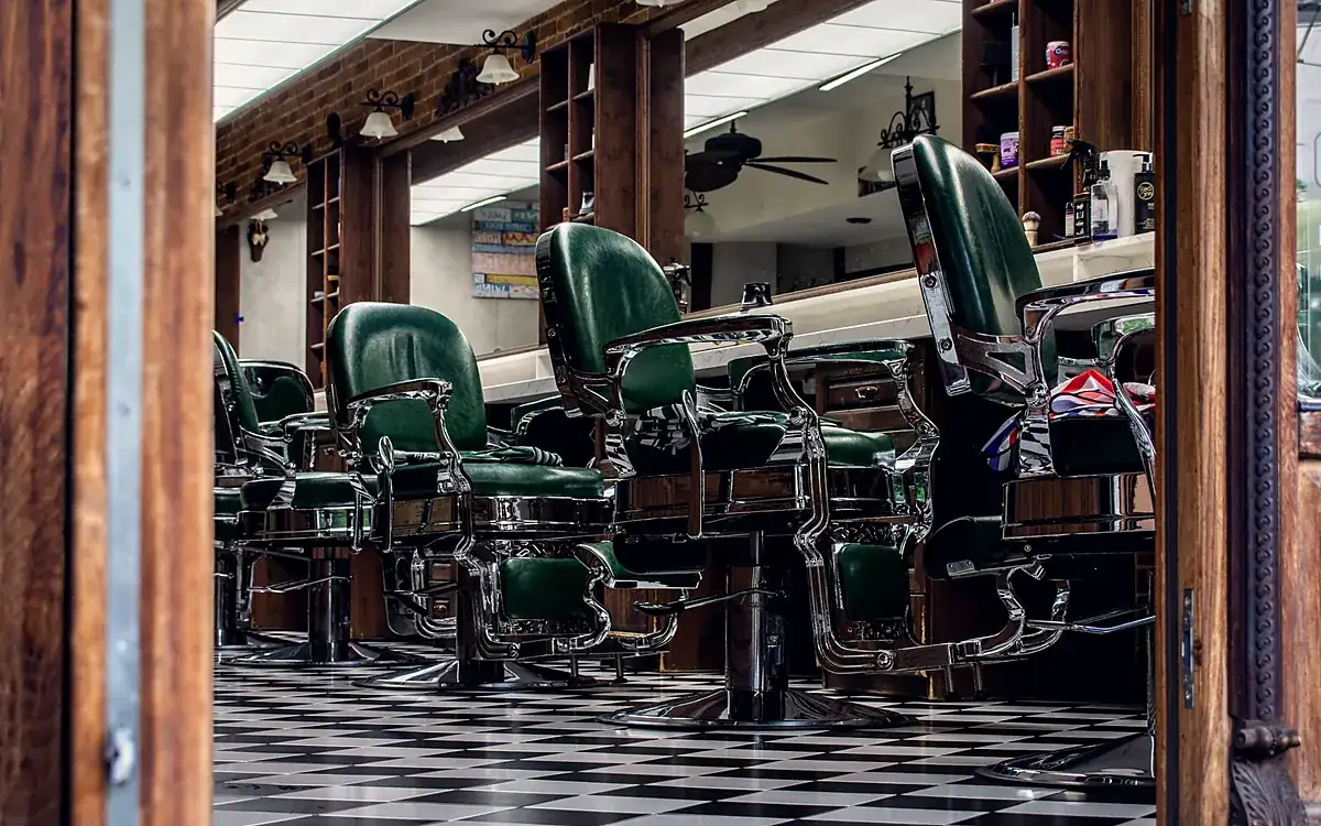 Imagem ilustrando: Barba e barboterapia: preço, material e tempo de cadeira