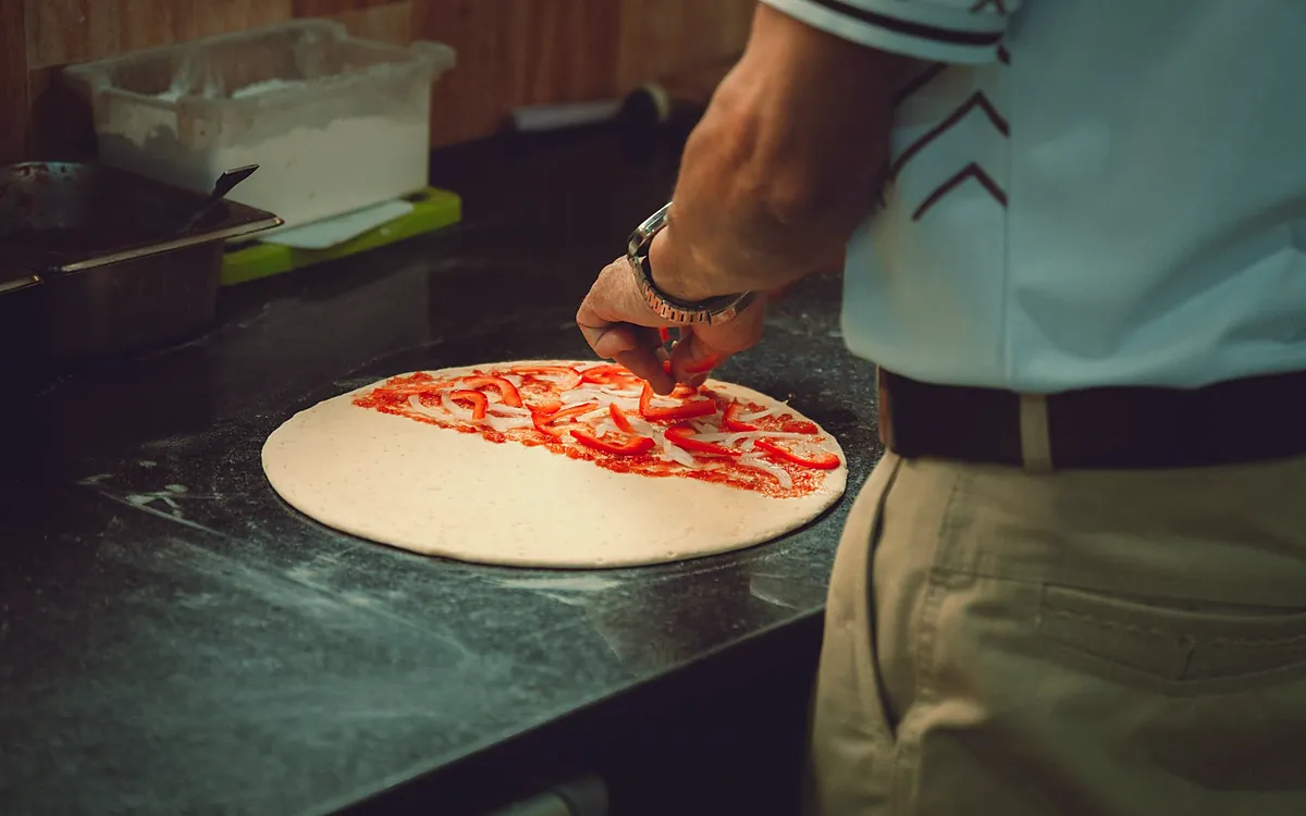 Imagem ilustrando: Pizza congelada caseira: quanto cobrar por unidade e no kit